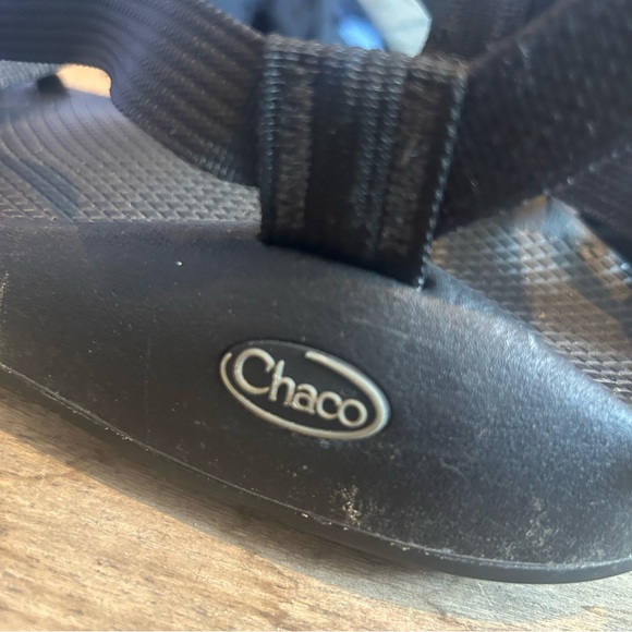Men’s Chaco Vibram Sandals - Picture 4 of 5